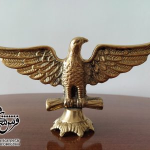قیمت و خرید مجسمه برنجی عقاب بر روی چوب خرید از سایت علیرضا شکوری